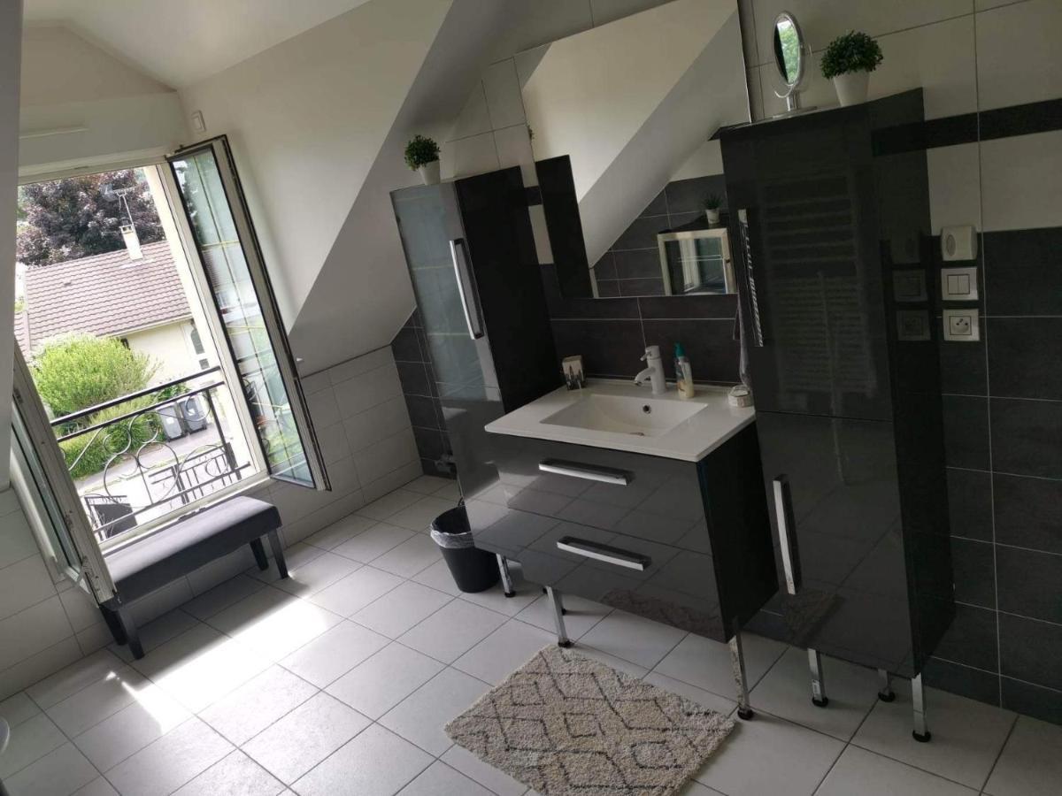 Chambre au calme Domont Exterior foto